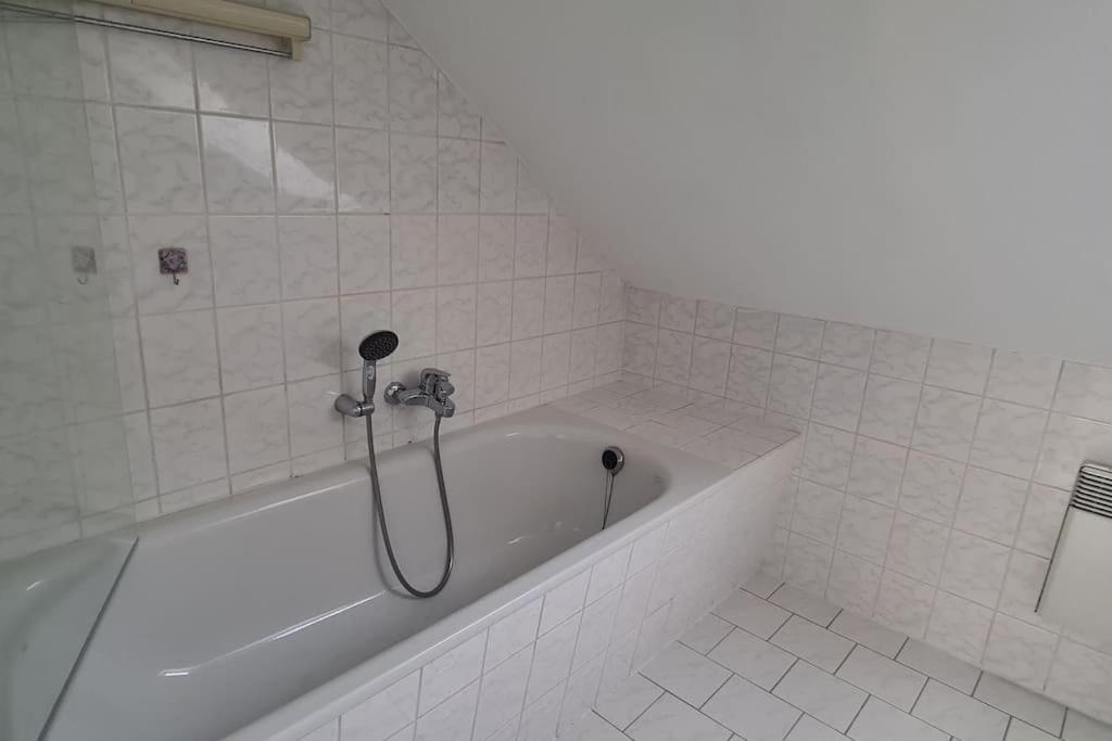 Ganze 2-Raum Ferienwohnung Links Baderitz Luaran gambar